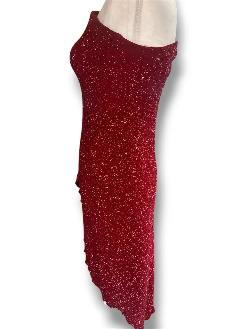 Hourglass sleek figure
